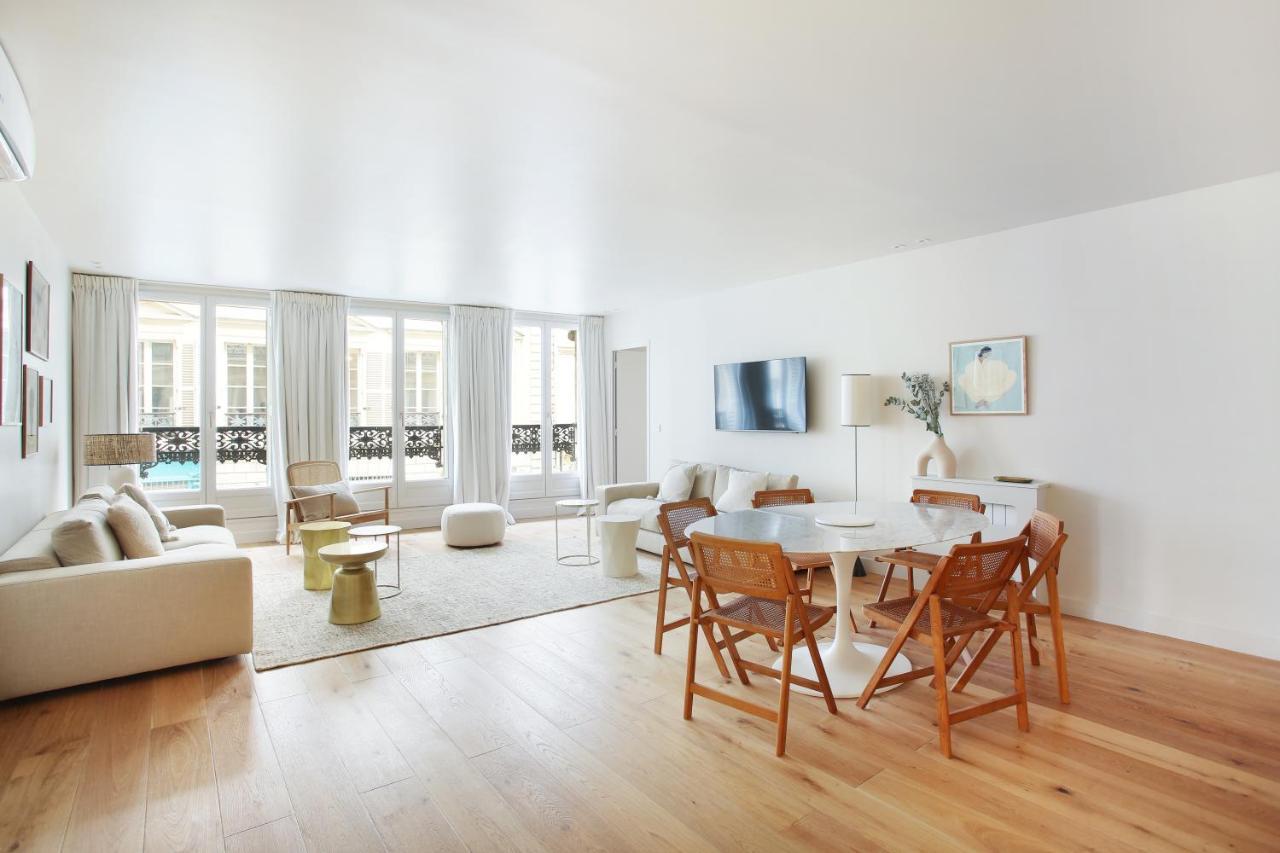 Residence In The Center Of Paris By Studio Prestige Екстер'єр фото